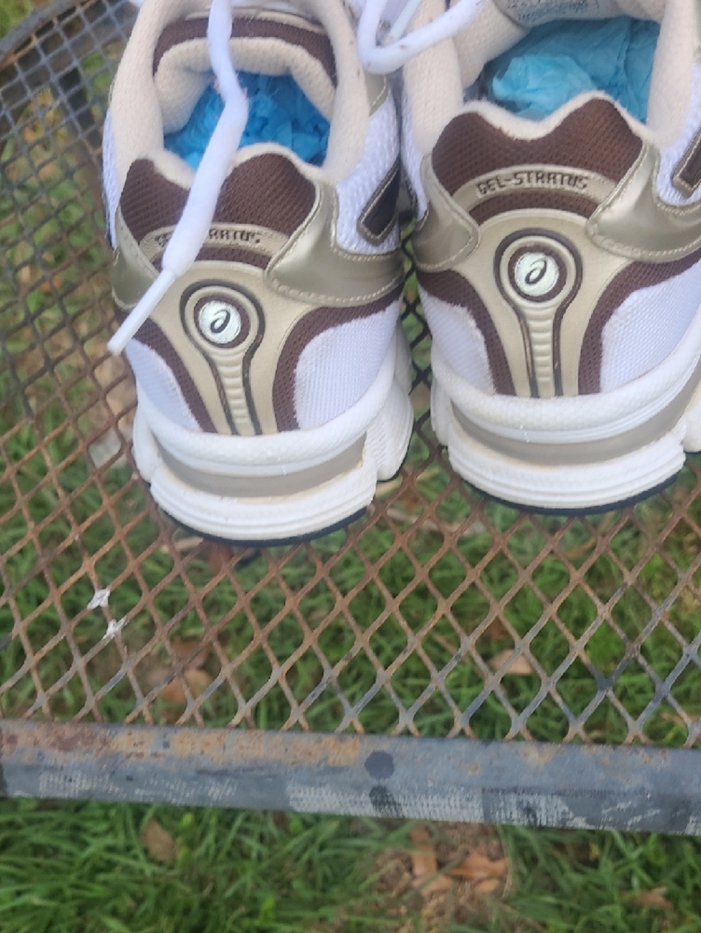 Asics White and Brown Mesh Running Shoes - Picture 6 of 9